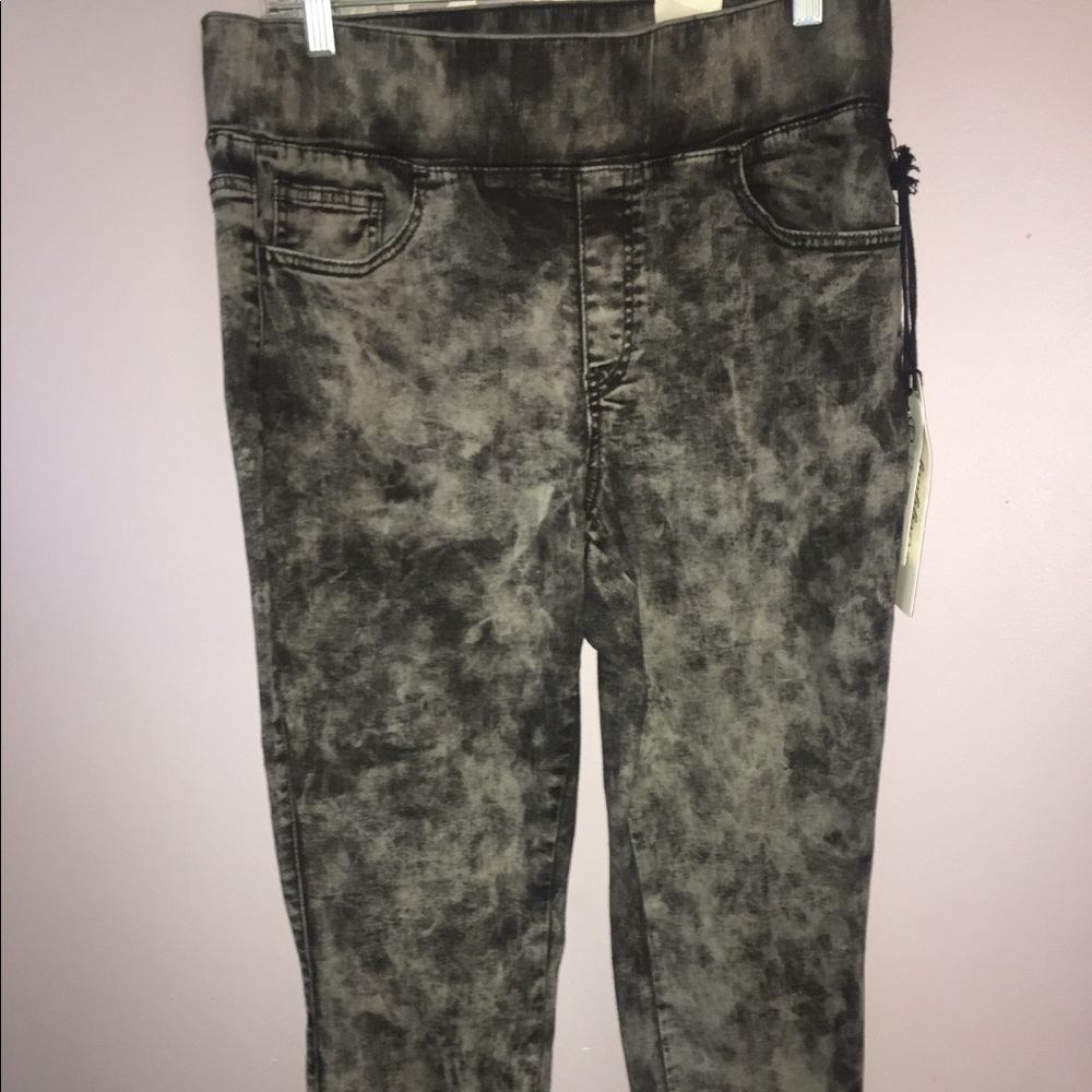 🍁Gray denim washed jeans🍁